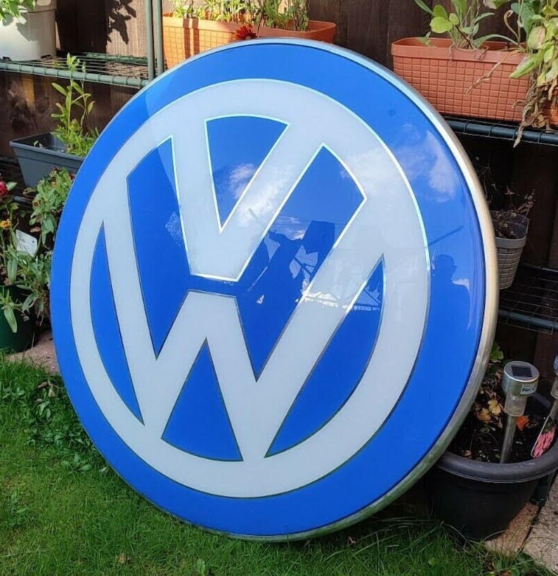 Vw Man Sign Vw Garage Signs Nostalgic Art Metal 10x20cm Wall Hanging Sign VW