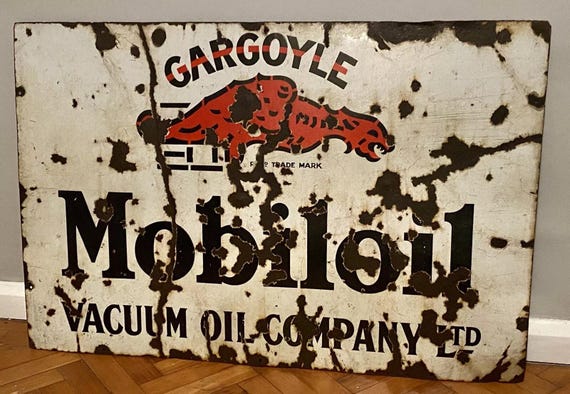 Mobile oil Gargoyle ヴィンテージ　看板 Antique Gargoyle Mobiloil Enamel Sign: Vacuum Oil Company