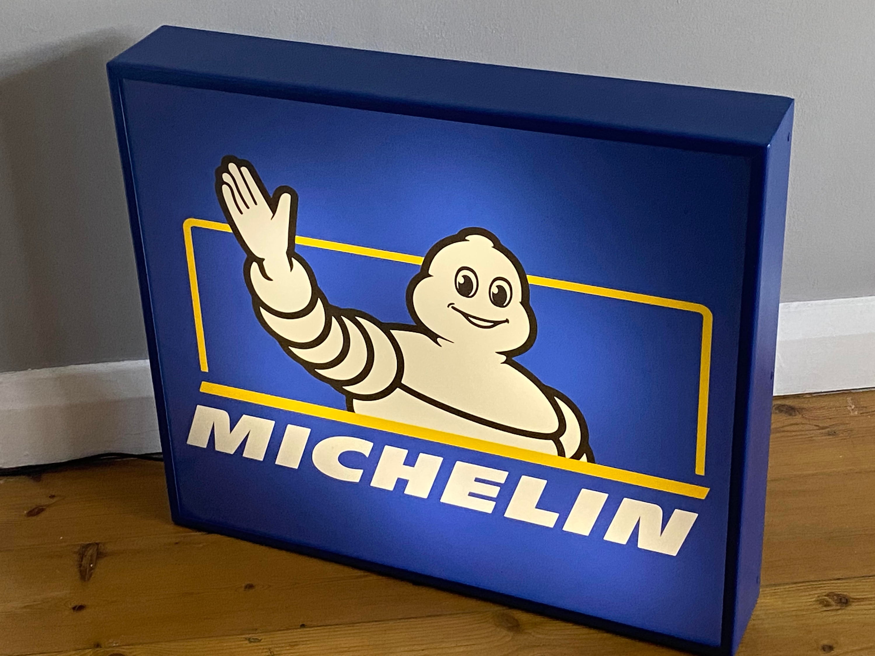 Michelin Man Illuminated Dealership Showroom Sign Bibendum Michelin Tyre  Man Light up Advertising Dealer Display 