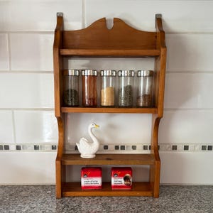 Vintage Wood Spice Rack ~ Wall Mounted Spice Shelf ~ Solid Wood Spice Display with Four Shelves ~ Country Farmhouse Kitchen Decor ~ Retro