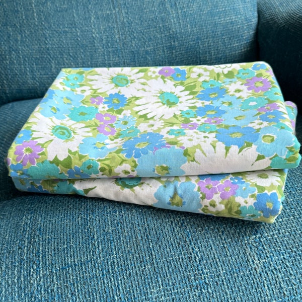 Vintage Floral Flat Sheet ~ Made by Texmade ~ Twin Flat Sheet