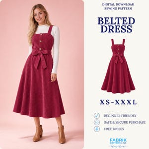 Könnte beinhalten: Ein digitales Schnittmuster zum Download für ein Gürtelkleid in den Größen XS-XXXL. Das Kleid ist ein tief magentafarbenes Cord-Trägerkleid mit einem geknöpften Oberteil, einem passenden Stoffgürtel und einem weit ausgestellten Rock.
