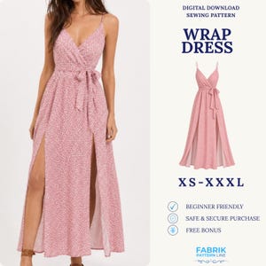 Könnte beinhalten: Ein digitales Schnittmuster zum Herunterladen für ein bodenlanges Wickelkleid aus altrosa Stoff mit weißem Sprenkelmuster. Das Kleid hat dünne Spaghettiträger, einen V-Ausschnitt, ein Bindeband in der Taille und zwei hohe Beinschlitze. Größen XS-XXXL.