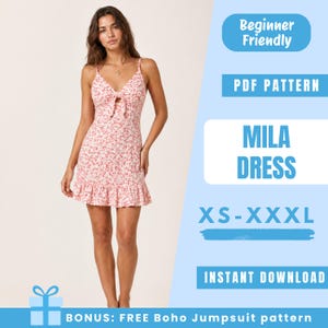 Puede incluir: Un vestido con estampado floral rosa claro con corpiño anudado y dobladillo con volantes. El vestido tiene tirantes finos y está etiquetado como "MILA DRESS" con tallas XS-XXXL. También incluye el texto "Beginner Friendly" y "Instant Download".