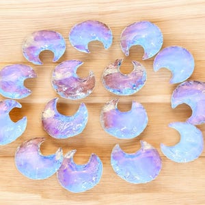Opalite Moon Crystal Healing Stone Crescent Moon Shape Rose Quartz / Black Obsidian / Metaphysical Carving Gemstone Opal for Jewelry Making