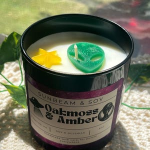 Alien Soy Wax Candle | Oakmoss & Amber Scented | Beeswax Alien/Star | Metaphysical Gifts | Space Themed | Home Fragrance and Decor | UFO