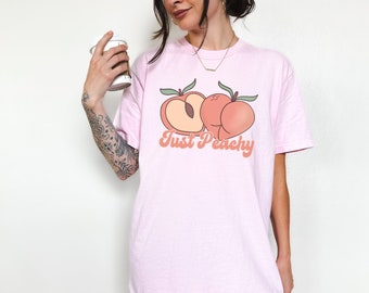 Linda camiseta Just Peachy Y2K Ropa Preppy Ropa Adolescentes Y2K Ropa Camisa estética de moda Cita positiva Camiseta VSCO Chica de gran tamaño