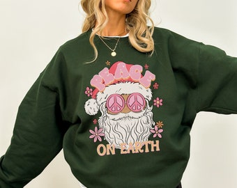 Col rond du père Noël groovy, chemise Peace on Earth, chemise hippie du père Noël, pull de Noël rétro, sweat à capuche des fêtes, col rond des fêtes, chemise rose du père Noël