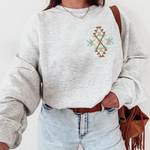 Aztec Crewneck Sweatshirt Western Sweatshirt Western Crewneck Cowboy Sweatshirt Cowgirl Sweatshirt Rodeo Sweatshirt Punchy Shirt Etsy