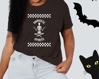 Halloween Goth Shirt, Skelett Shirt Happy Halloween Tshirt Herbst Shirt Herbst Tshirt Namaste Yoga Shirt, lustiges Yoga Shirt