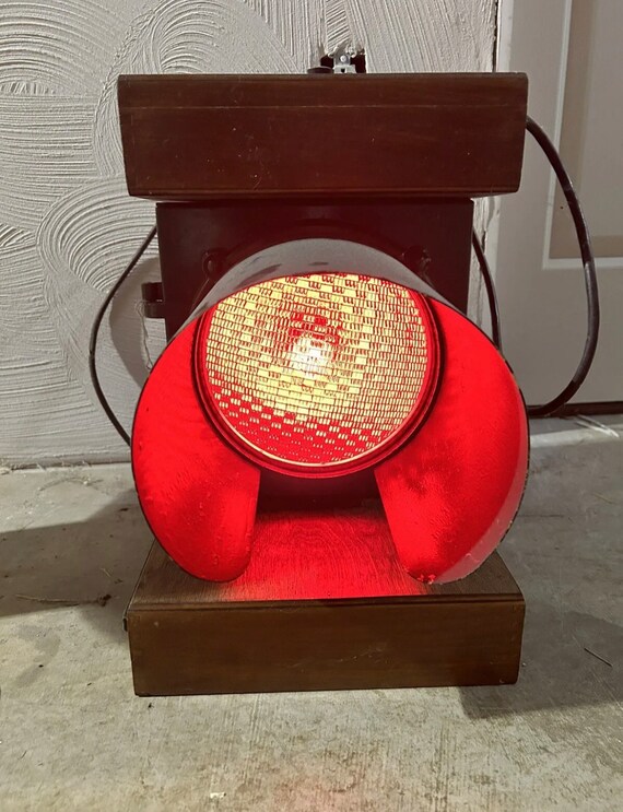 Antique Vintage Econolite Traffic Signal Stop Light 6… - Gem