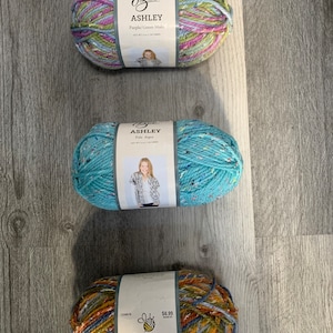 1 Skeins (7 Skeins Available in 3 colors) Yarn Bee Ashley Yarn, 4oz/113g, 134y/123m, 4 Medium