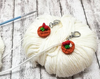 Stitch markers, progress keeper, crocheting accessory
