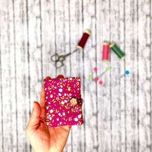 Floral needle book with two pockets, sewing gift