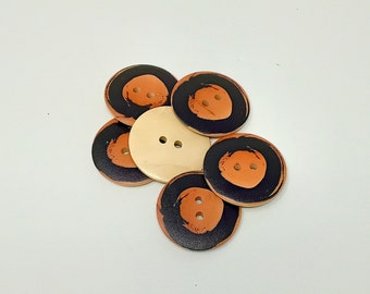 Wooden round button, large button 40 mm, decorative button, 4 cm