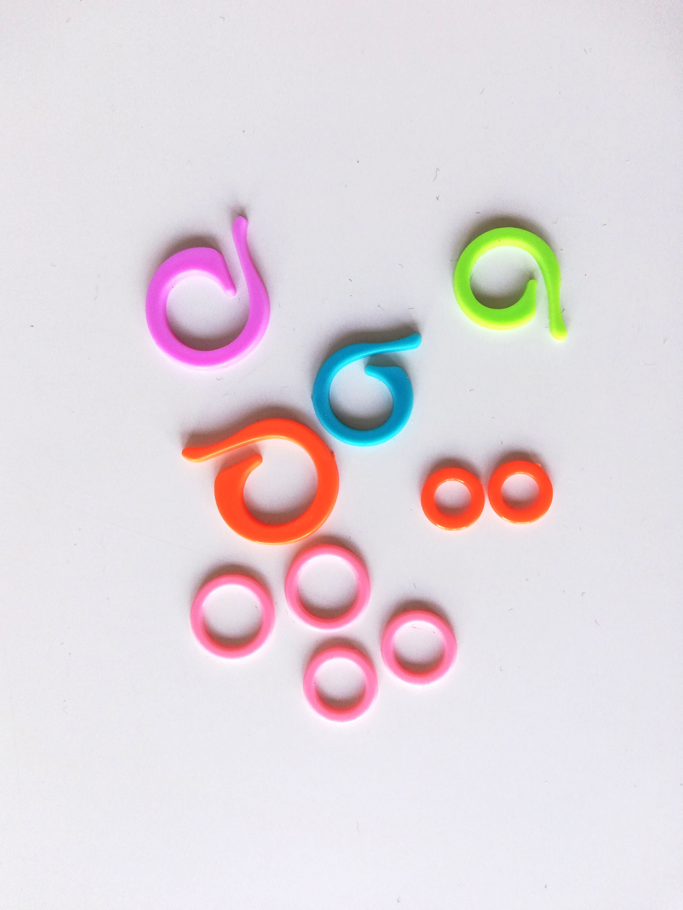 Typ R Marker Pack of 20 Stitch Markers, Mixed Type, Ring Markers, Crochet and ...