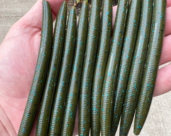 10 Pack - 5” custom made stick worms Green Pumpkin blue flake heavy salt wacky worm