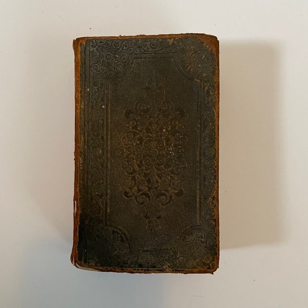 Antique Bible - Etsy