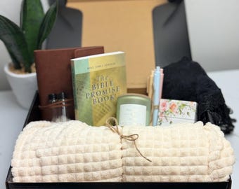 Christian Gift Box: Prayer Veil, Bible Book, Scented Candle