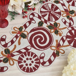 Christmas handmade beaded table runner, red white candy beaded runner, centerpiece table decoration, table mat