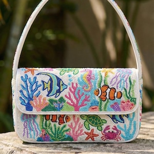 Bolso de hombro blanco con cuentas de la vida marina - Bolso tropical con coloridos arrecifes de coral, peces y tortugas marinas