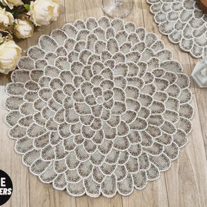 Handmade beaded placemat, silver and White, bead charger, tablemat decorative placemat