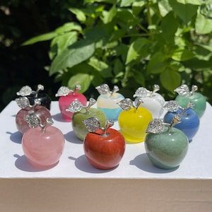 30mm Crystal Apple, Gemstone Apple, Hand Carved Crystal Apple Statue, Crystal Gift, Home Decoration, Wholesale Crystal