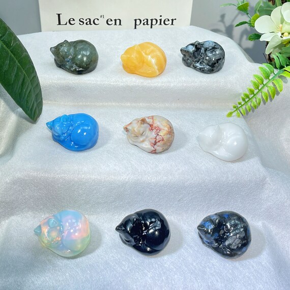 1.5'' Crystal Sleep Cat, Gemstone Sleeping Cat, Hand Carved Crystal Animal, Crystal Decoration, Crystal Gift, Obsidian, Opalite