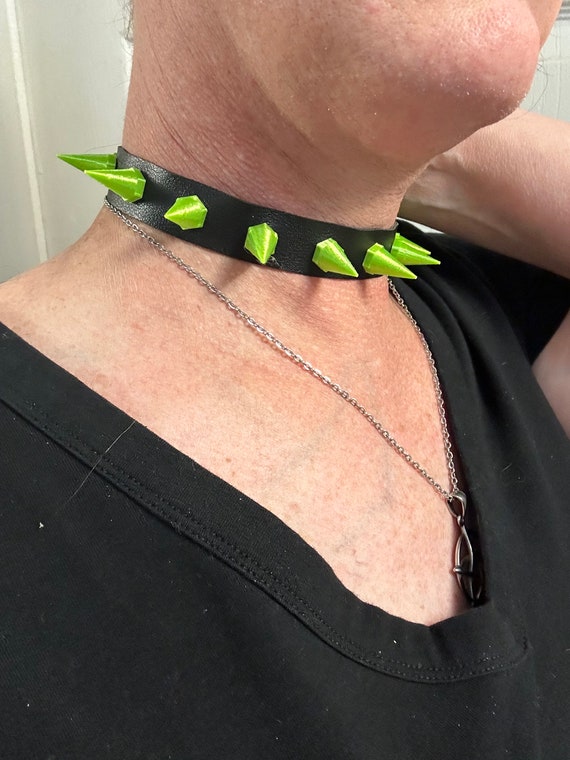 Spiked Choker, Neon Green