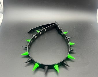 Monster-Thema Choker mit Stacheln