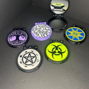Compact mirror
