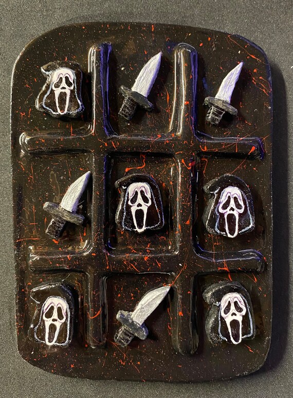 Tic Tac Toe Horror Board 