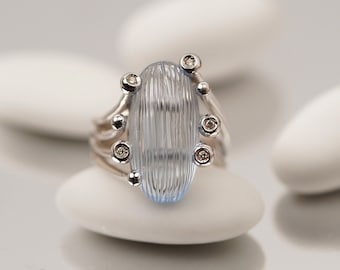 18k White Gold Carved Aquamarine Cabochon Ring, Diamond Accents