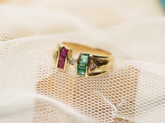 18k Vintage Multi Stone Ring, Ruby and Emerald an… - image 6