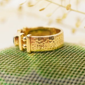 18k Green Tourmaline Gold Ring, 1980s Handmade Vintage Ring, Gold Present for Her image 3