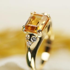 18k Dreamy Citrine and Diamonds Ring, 1980s Handmade Citrine Ring, Proposal Ring