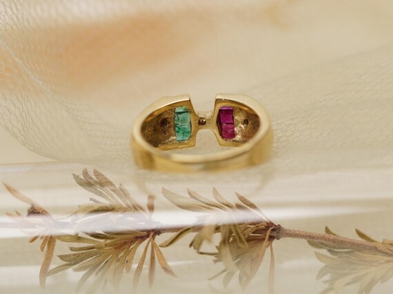 18k Vintage Multi Stone Ring, Ruby and Emerald an… - image 4