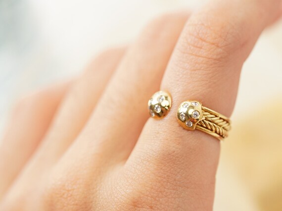 18k Solid Gold Open Ring with Diamonds, Twisted W… - image 2