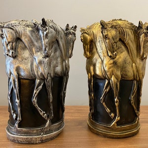 Decorative Equestrian Vase, Vase With Horse Figure, Animal Vase, Horse Vase, Decorative Gift, Gift Vase, Horse Flowerpot, Art Decoration