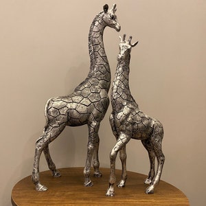 Giraffe Sculpture, Silver Giraffe, Anniversary Gift, Giraffe Statue, Decorative Object, African Animal, Housewarming Gift, Modern Sculpture