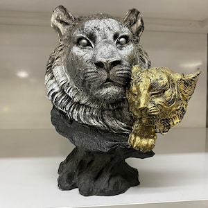 Lion Head Sculpture: Home & Office Decor, Farmhouse Style