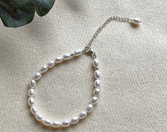 Pearl Bracelet/ Pearl Strand Bracelet/ Dainty Pearl Bracelet/ Pearl 925 Sterling Silver Bracelet/ Freshwater Pearl Bracelet