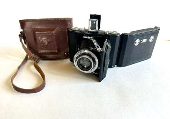 Rare 1940s Fuji Kōgaku Semi Lyra Folding Camera With Case - Etsy