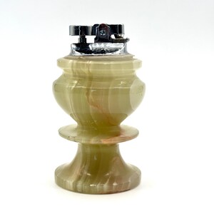Vintage Italian Onyx Cigarette Lighter Empty Non-refillable, Collectible  Tobacciana, Collectible Cigarette Lighter for Display