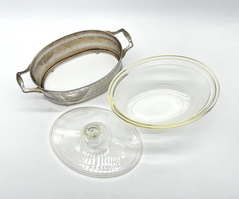 Antique Pyrex Oval Casserole Dish 294 in Royal Rochester Metal Holder ...
