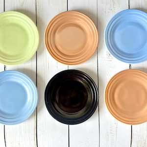 Hazel Atlas Little Hostess Tea Set Platonite Moderntone Plates Set of 6 in Various Colors