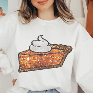 Pumpkin Pie Sweatshirt Funny Thanksgiving Oversized Sweater Cute Preppy Slice of Pie Crewneck for Fall Faux Sequin Trendy Aesthetic Clothing