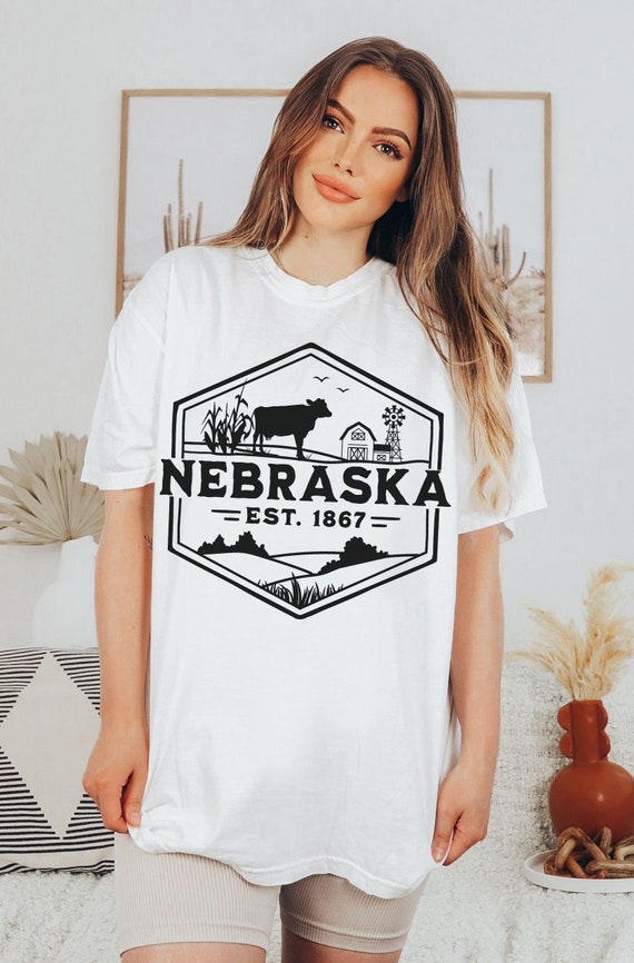 Cute Nebraska Home T-Shirt - Cool Ne Midwesterner Tee Cute Nebraska Home T-Shirt - Cool Ne Midwesterner Tee