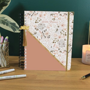 2026 datiert Wochenplaner | Anpassbares Layout und Cover | Blumen