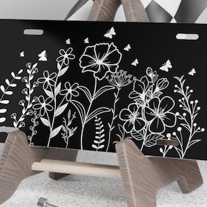 Hand Drawn Wildflowers License Plate, Wildflower Vanity plate, Custom Flowers Vanity Car Tag, Gift for New Car/ New Driver / Mom / Daugther